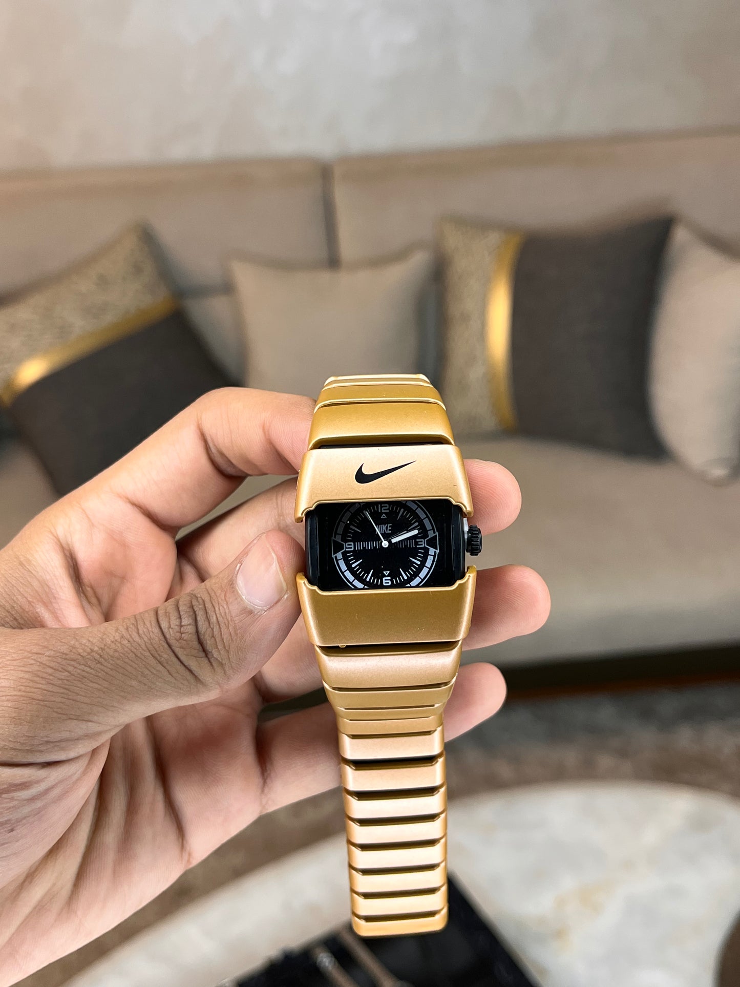 Nike Tech ساعة