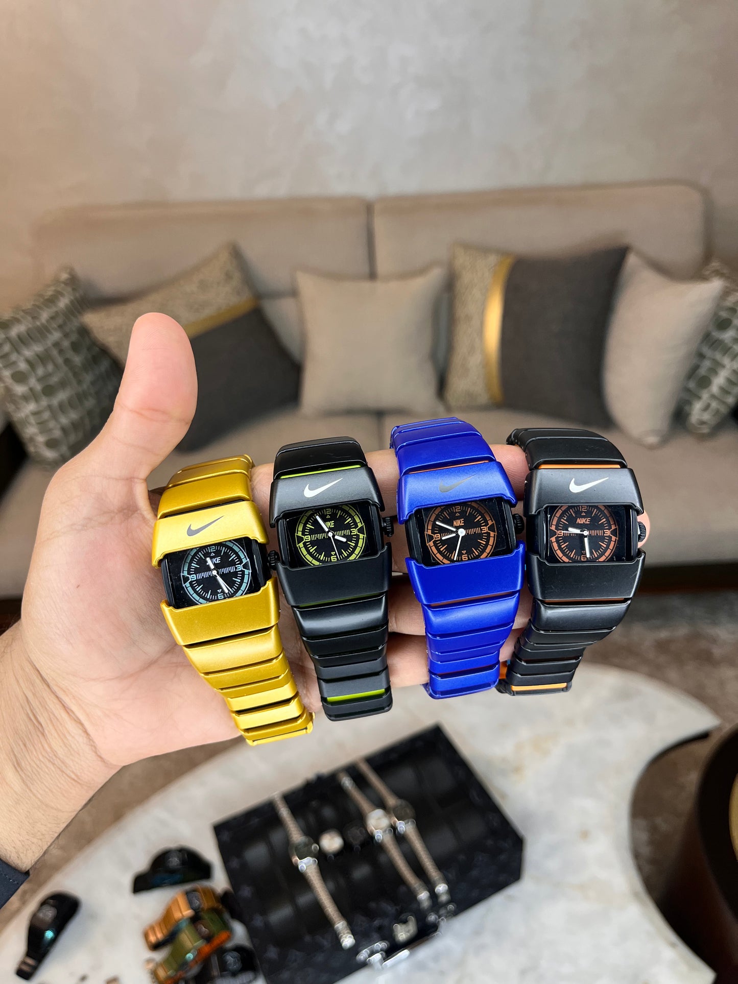 Nike Tech ساعة